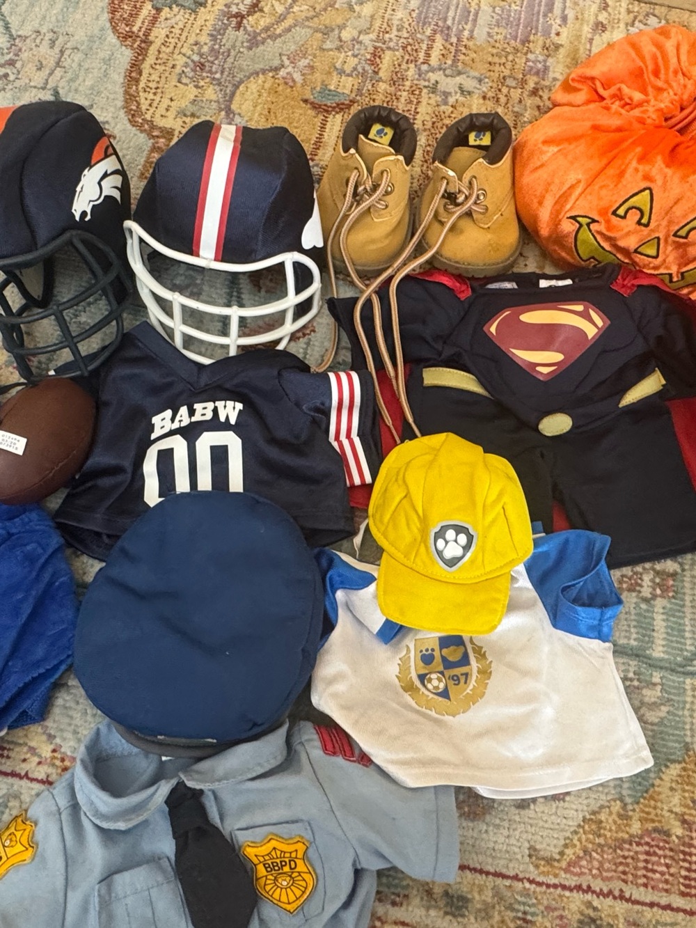 Build a Bear Clothes and Accessories - Picture 2 of 6